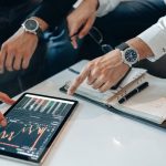 Торговые роботы и советники для арбитражной торговли на Форекс trading-704.jpg